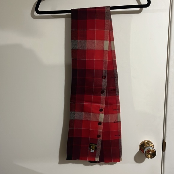 Wool Plaid Scarf - Picture 7 of 7